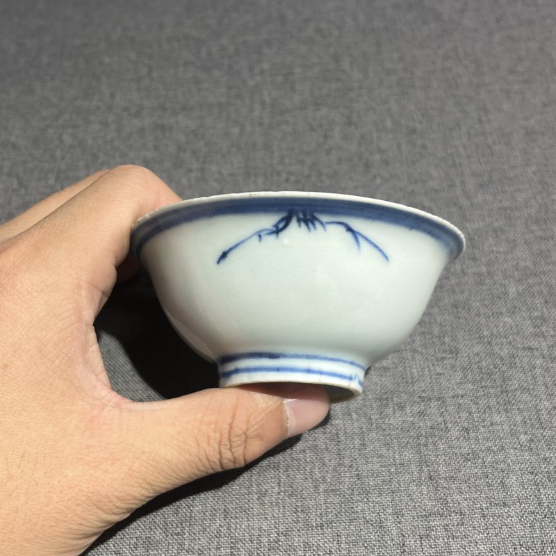 明晚期青花釉里红花卉茶圆 - 图4