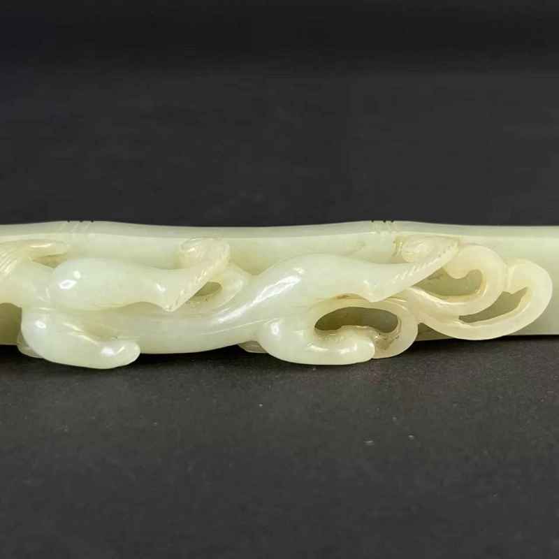 明 白玉螭龙纹竹节纸镇 - 图6