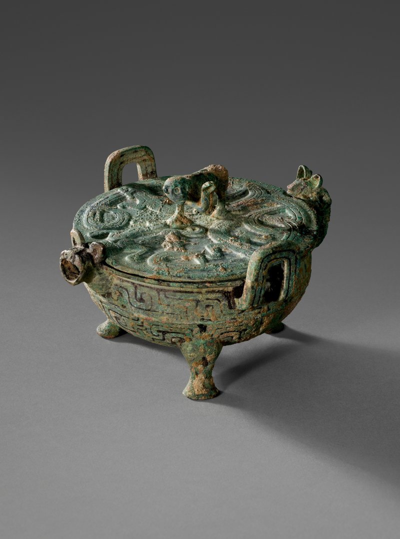 西周晚期 公元前八/七世紀 青銅小流鼎  LATE WESTERN ZHOU DYNASTY, 8TH-7TH CENTURY BC - 图4
