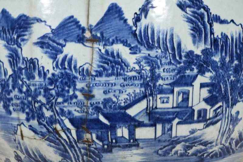 清雍正 青花通景山水楼台高士景致图大卷缸 - 图11