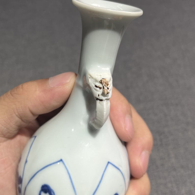 清康熙青花四美图象耳瓶 - 图13