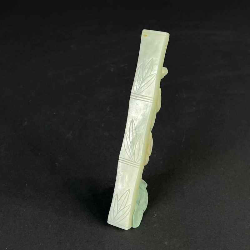 明 白玉螭龙纹竹节纸镇 - 图8