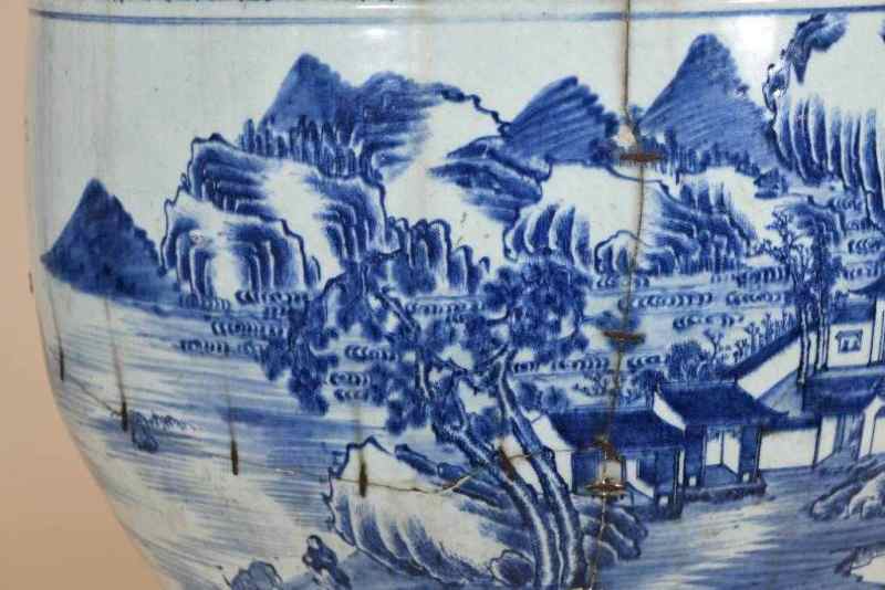清雍正 青花通景山水楼台高士景致图大卷缸 - 图13