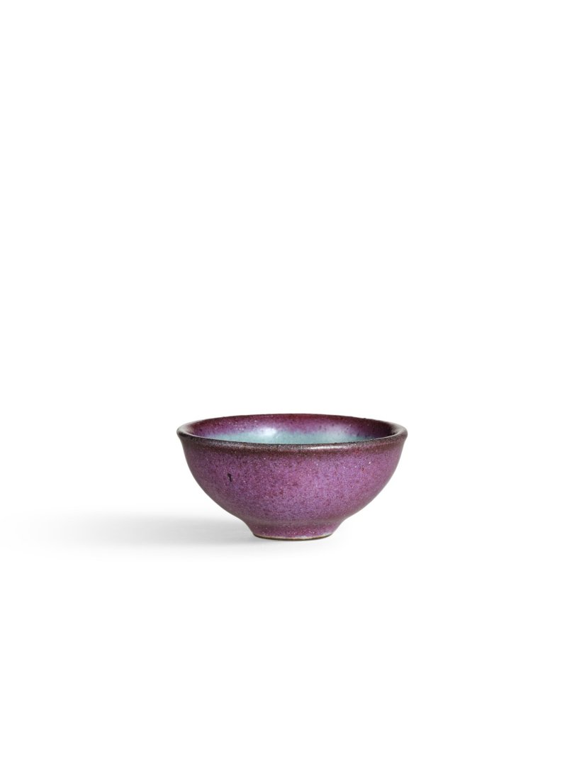 A Junyao purple and blue-glazed cup, Jin dynasty | 金　鈞窰天藍紫釉盃 - 图1