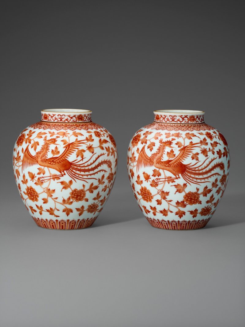 清道光 礬紅龍鳳紋罐一對 六字篆書款  DAOGUANG SEAL MARKS IN IRON RED AND OF THE PERIOD (1821-1850) - 图2