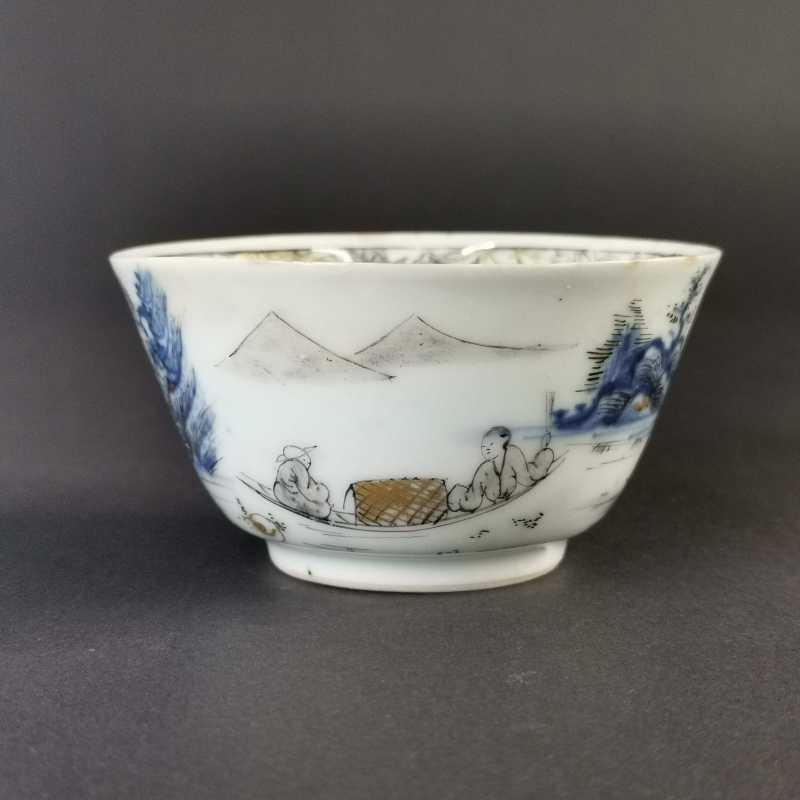 清康熙 青花墨彩描金山水人物纹杯 - 图2