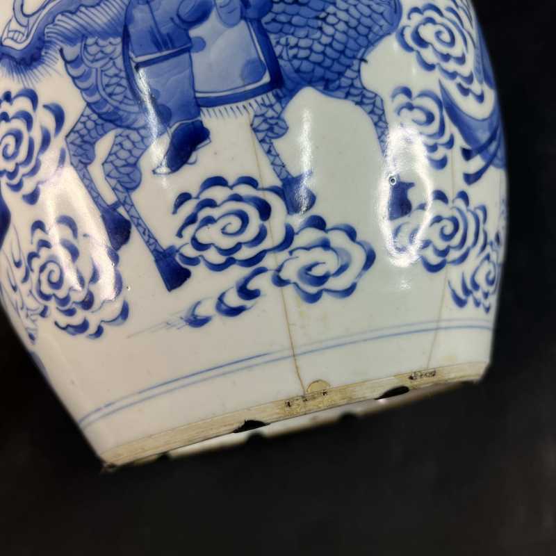 清康熙 青花麒麟送子纹罐 - 图7