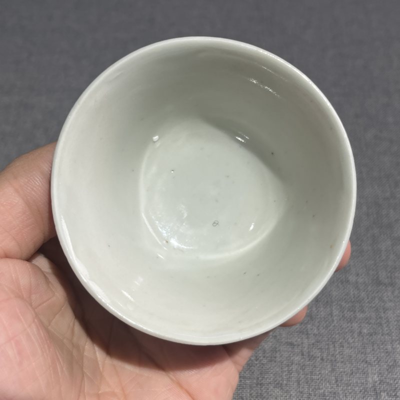 清青花佛教人物茶圆一对 - 图11