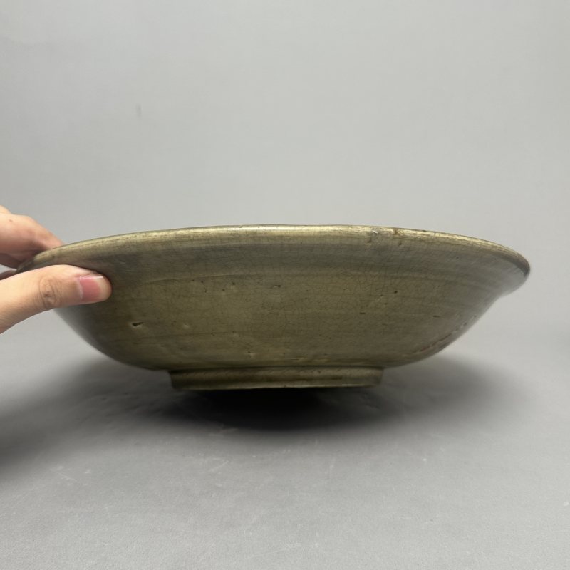 明早期 龙泉鱼藻纹盘 - 图6