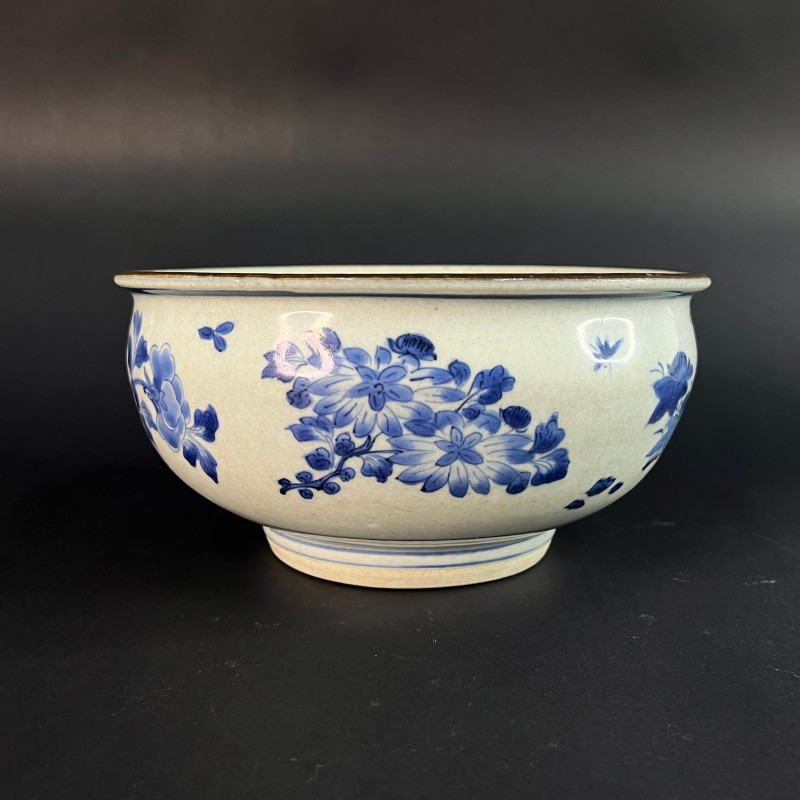 清顺治 青花花卉纹香炉 - 图1