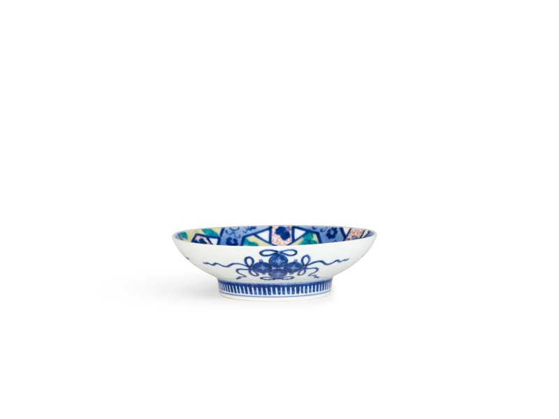 A porcelain dish, Nabeshima ware, Hizen, Edo period, late 17th – early 18th century | 色絵毘沙門亀甲文皿　肥前　鍋島藩窯　江戸時代中期　17世紀末〜18世紀初頭 - 图2