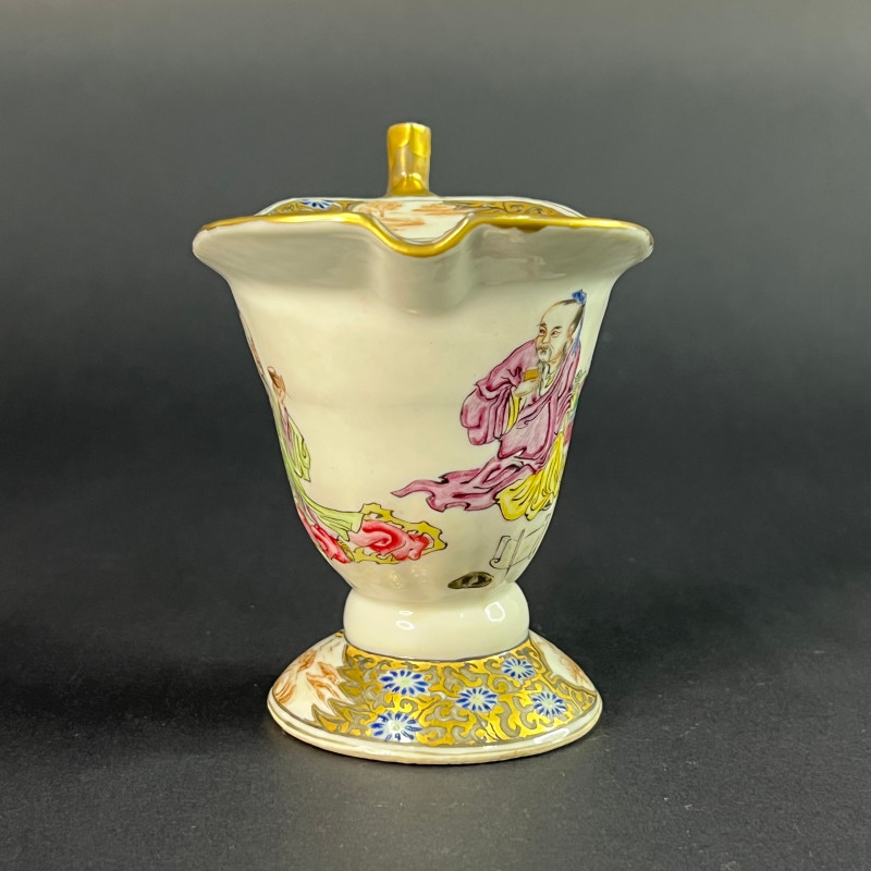清乾隆 粉彩高士对饮图爵杯 - 图6
