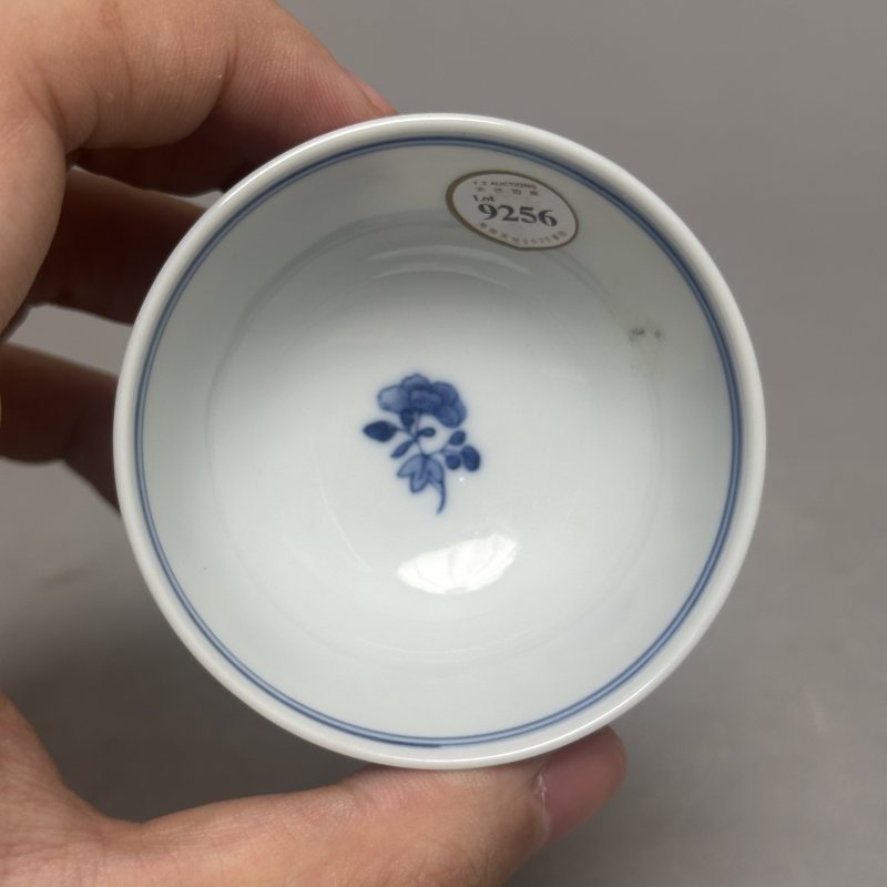 清晚期 青花春燕图茶杯 - 图4