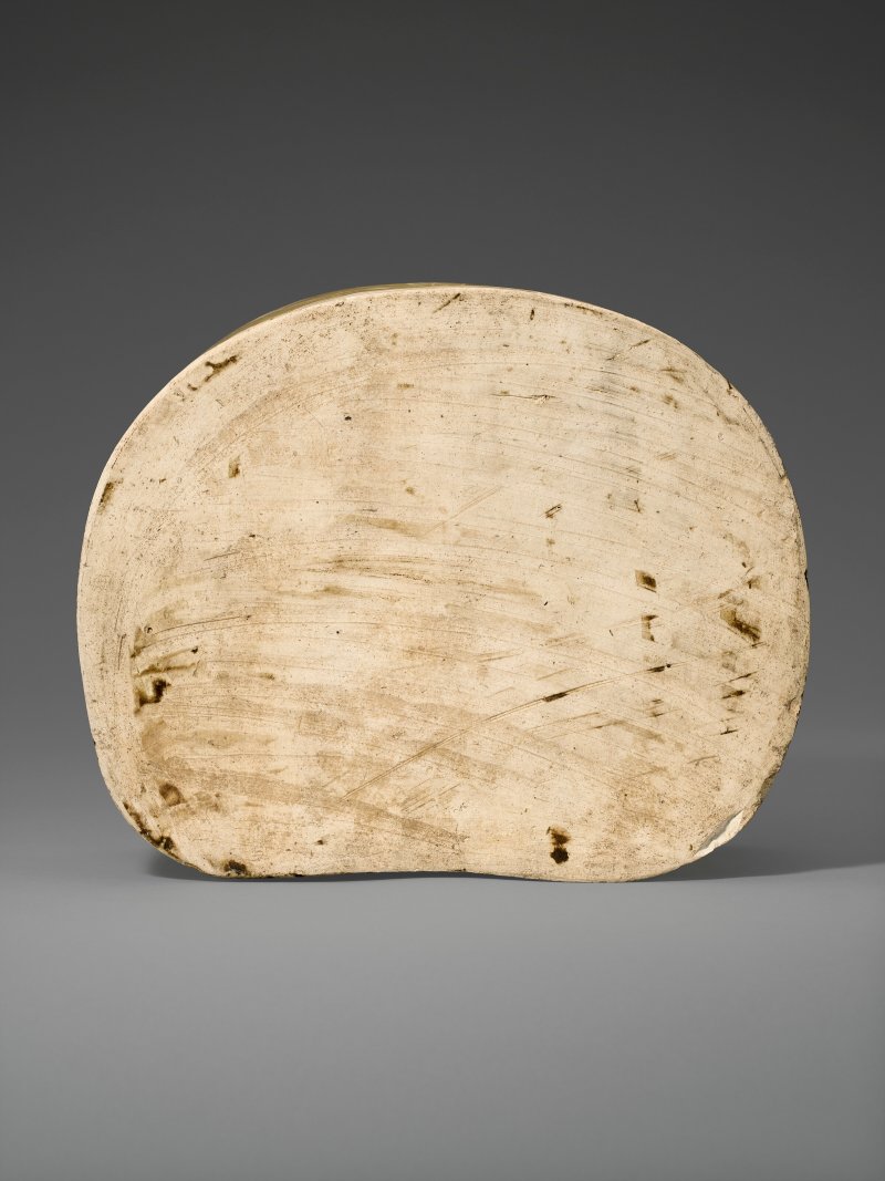 北宋 定窯白地剔麒麟紋枕  NORTHERN SONG DYNASTY (AD 960-1127) - 图3