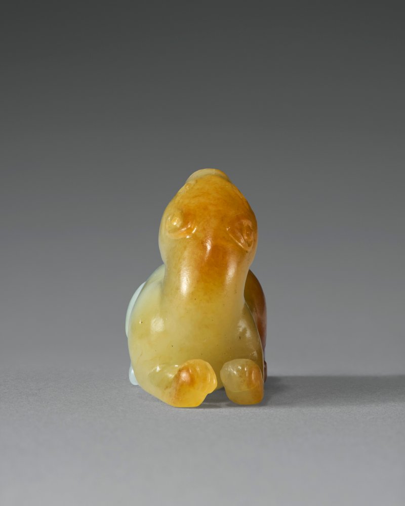 十七/十八世紀 黃褐白玉臥獸小把件  17TH-18TH CENTURY - 图4