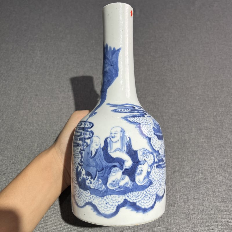 清晚期青花和合二仙摇铃尊 - 图4