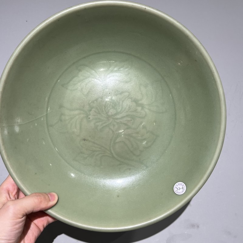 明代 龙泉窑青釉印花盘 - 图6