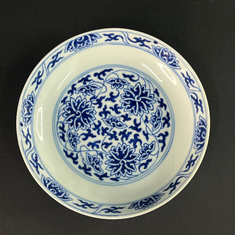清光绪 青花缠枝莲纹盘 - 图1