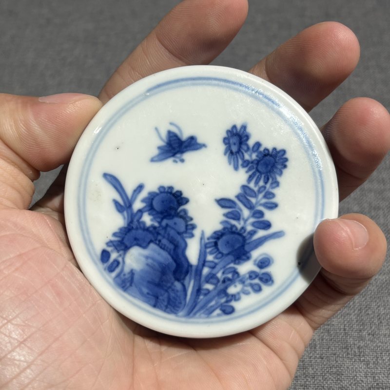 清青花花卉盖盒 - 图5