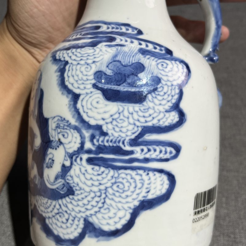 清晚期青花和合二仙摇铃尊 - 图7