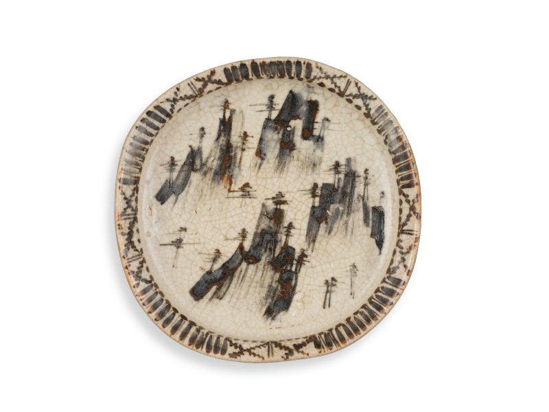 A stoneware dish, Shino type, Mino ware, Momoyama period, late 16th – early 17th century | 志野山水図鉢　美濃　桃山時代　16世紀末～17世紀初頭