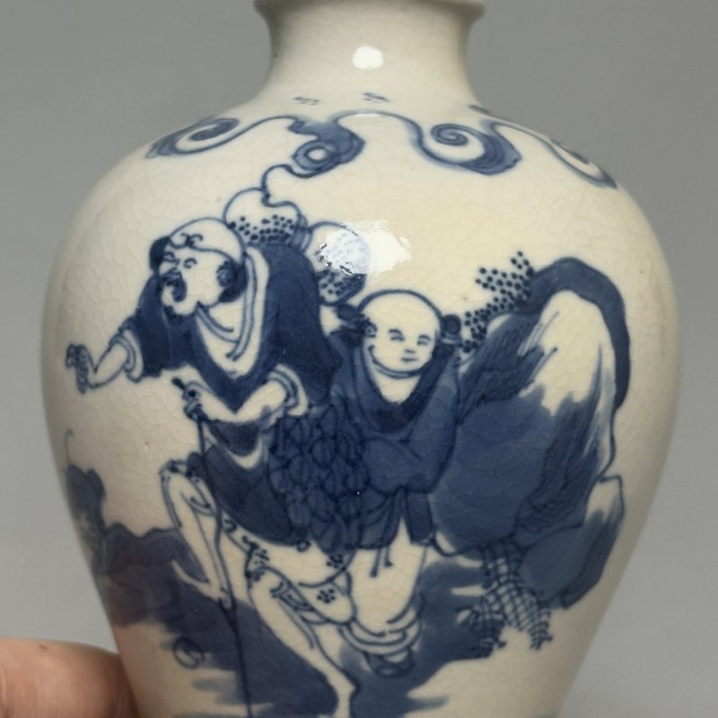 清晚期 浆胎青花八仙人物图梅瓶 - 图3