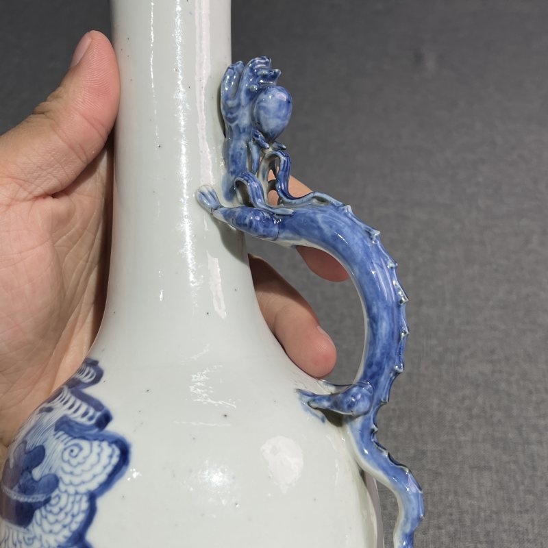 清晚期青花和合二仙摇铃尊 - 图8
