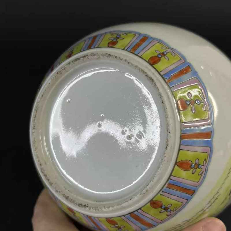 清 粉彩狩猎图人物纹罐 - 图10