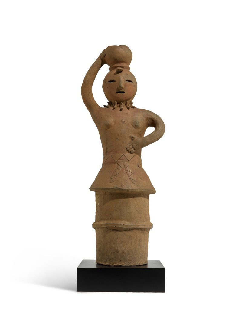 A Haniwa earthenware figure of a woman, Late Kofun period, 5th – 6th century | 壺をのせる女性　埴輪　古墳時代　5～6世紀