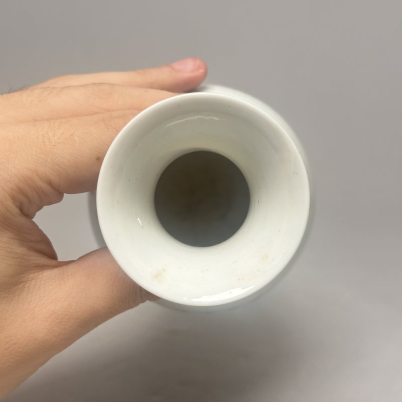 民国 粉彩仕女婴戏图瓶一对 - 图5