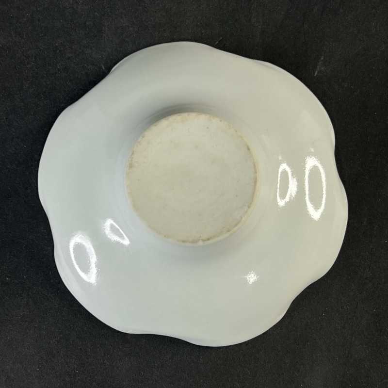 清宣统 粉彩羲之爱鹅图三才杯 - 图8