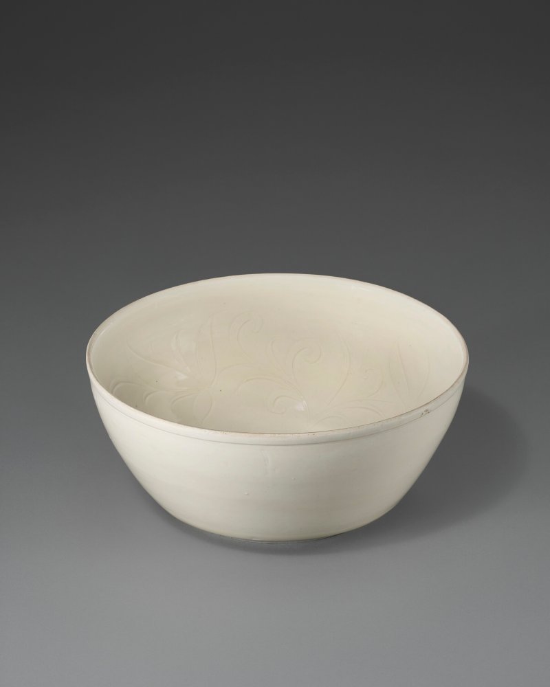 北宋 定窯白釉刻萱草紋盆  NORTHERN SONG DYNASTY (AD 960-1127) - 图4