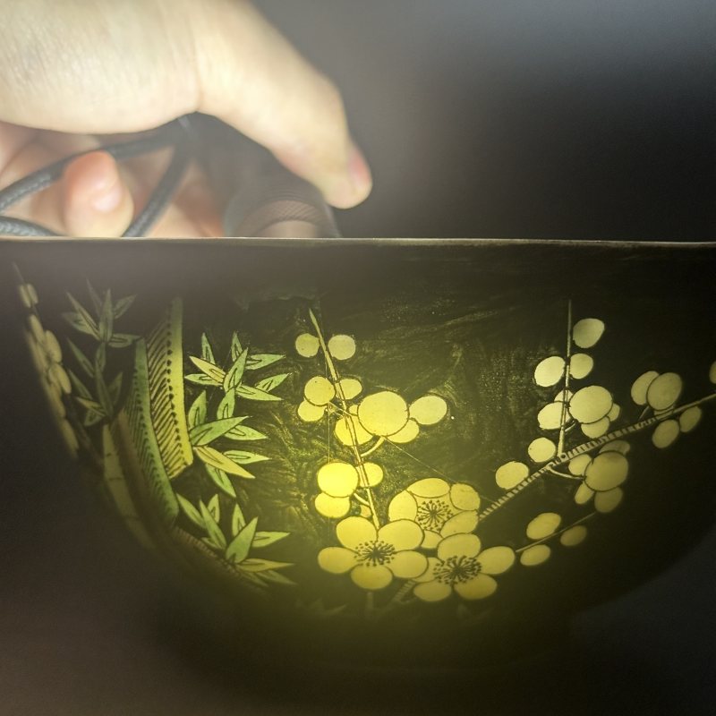 清晚期 墨地素三彩花卉纹碗 - 图11