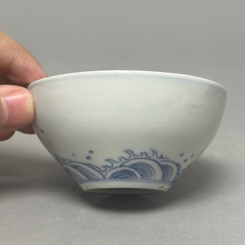 清雍正 青花双龙赶珠纹茶圆 - 图2