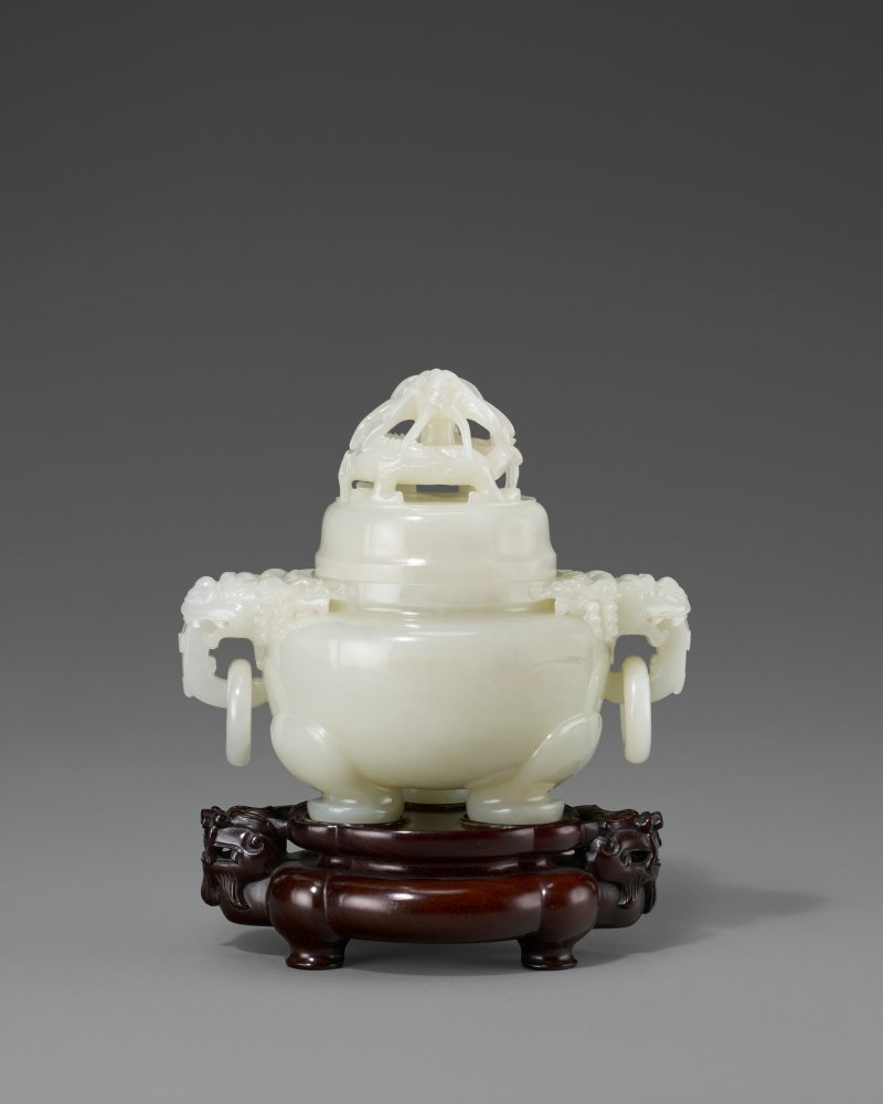 清晚期 白玉活環耳三足蓋爐  LATE QING DYNASTY - 图1