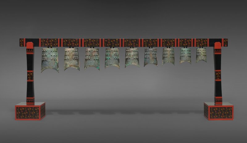 春秋 青銅編鎛一組九件  SPRING AND AUTUMN PERIOD (770-476 BC) - 图1
