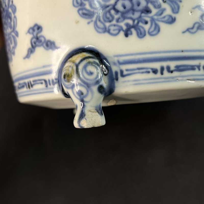 明中期 青花折枝花卉纹炉 - 图7