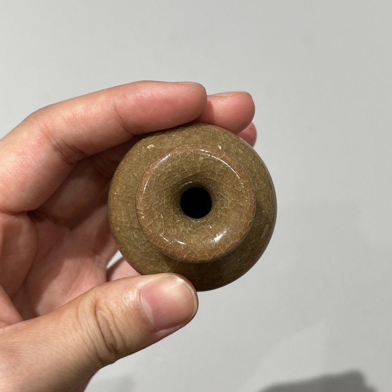 明代 龙泉窑米黄釉小瓶 - 图7