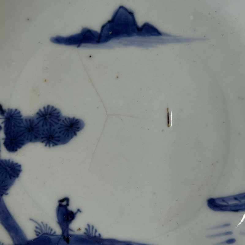 明天启 青花山水人物纹盘三只 - 图5