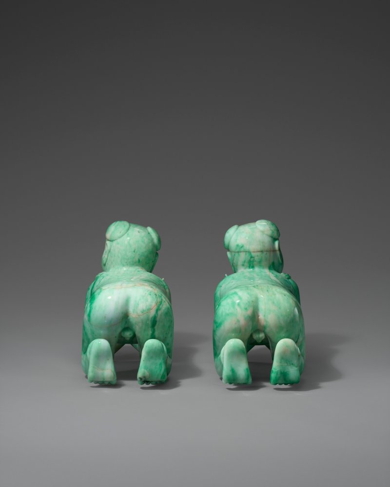 清 翠玉雕連生貴子枕一對  QING DYNASTY (1644-1911) - 图3