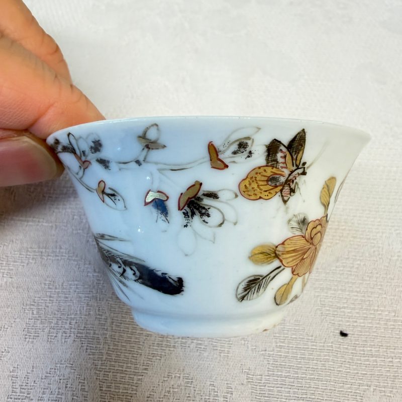A set of six Chinese silver and gilt-decorated 'Pheasants Among Flowering Branches' tea bowls and saucers - 图32