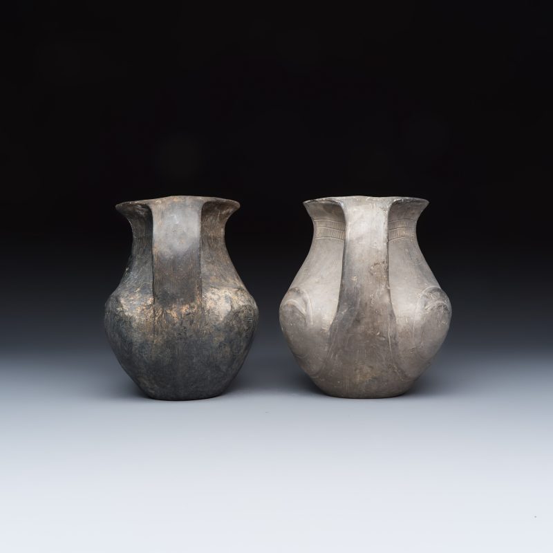 Two Chinese Sichuan black burnished pottery amphoras - 图3