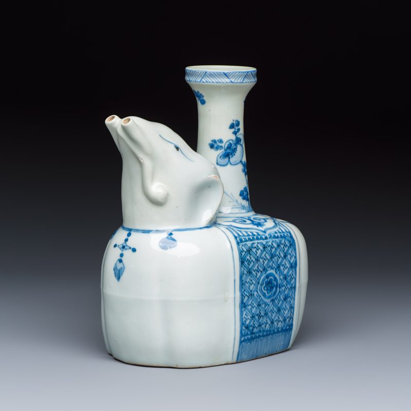 A Chinese blue and white 'Elephant' kendi