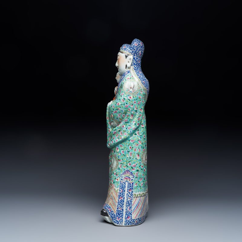 A large Chinese famille rose figure of Fu Xing - 图3
