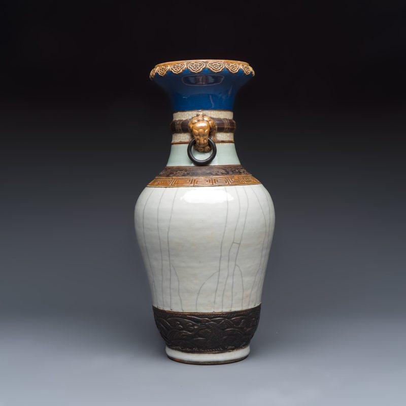 An unusual Chinese Nanking vase decorated with various glazes - 图3