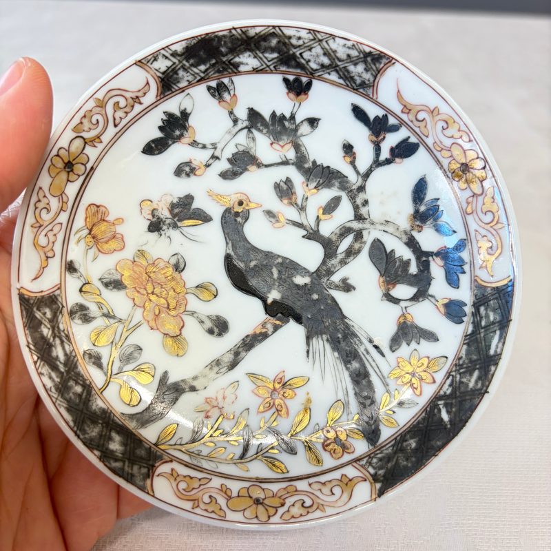 A set of six Chinese silver and gilt-decorated 'Pheasants Among Flowering Branches' tea bowls and saucers - 图55
