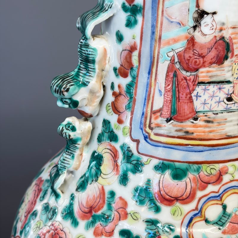 A Chinese famille rose vase with narrative design - 图11