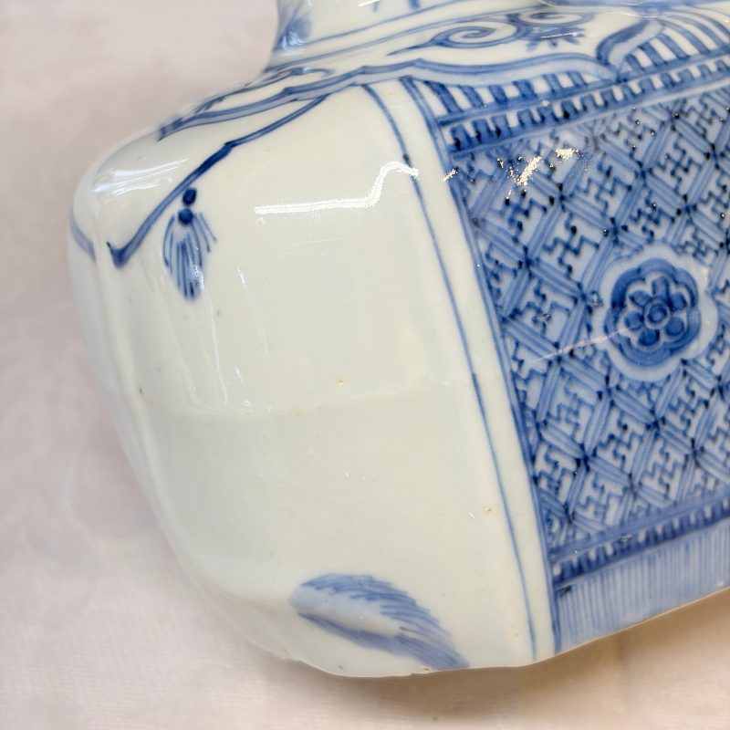 A Chinese blue and white 'Elephant' kendi - 图17