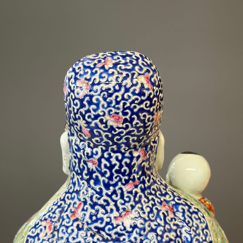 A large Chinese famille rose figure of Fu Xing - 图23