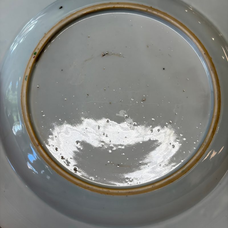 A collection of 13 Chinese famille rose 'Landscape' plates and dishes - 图50